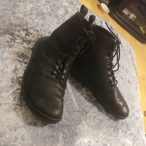 Women's Vivo Barefoot Gobi leather high tops